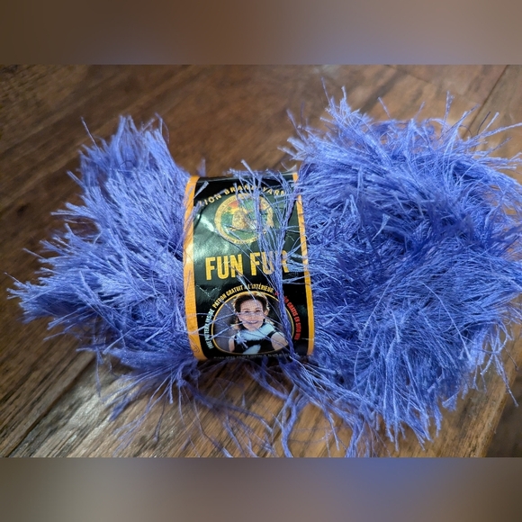 Eyelash Yarn Lot - Purple, Blue, Black, Tan, Multi Color 9 Skiens 465g - Picture 13 of 15